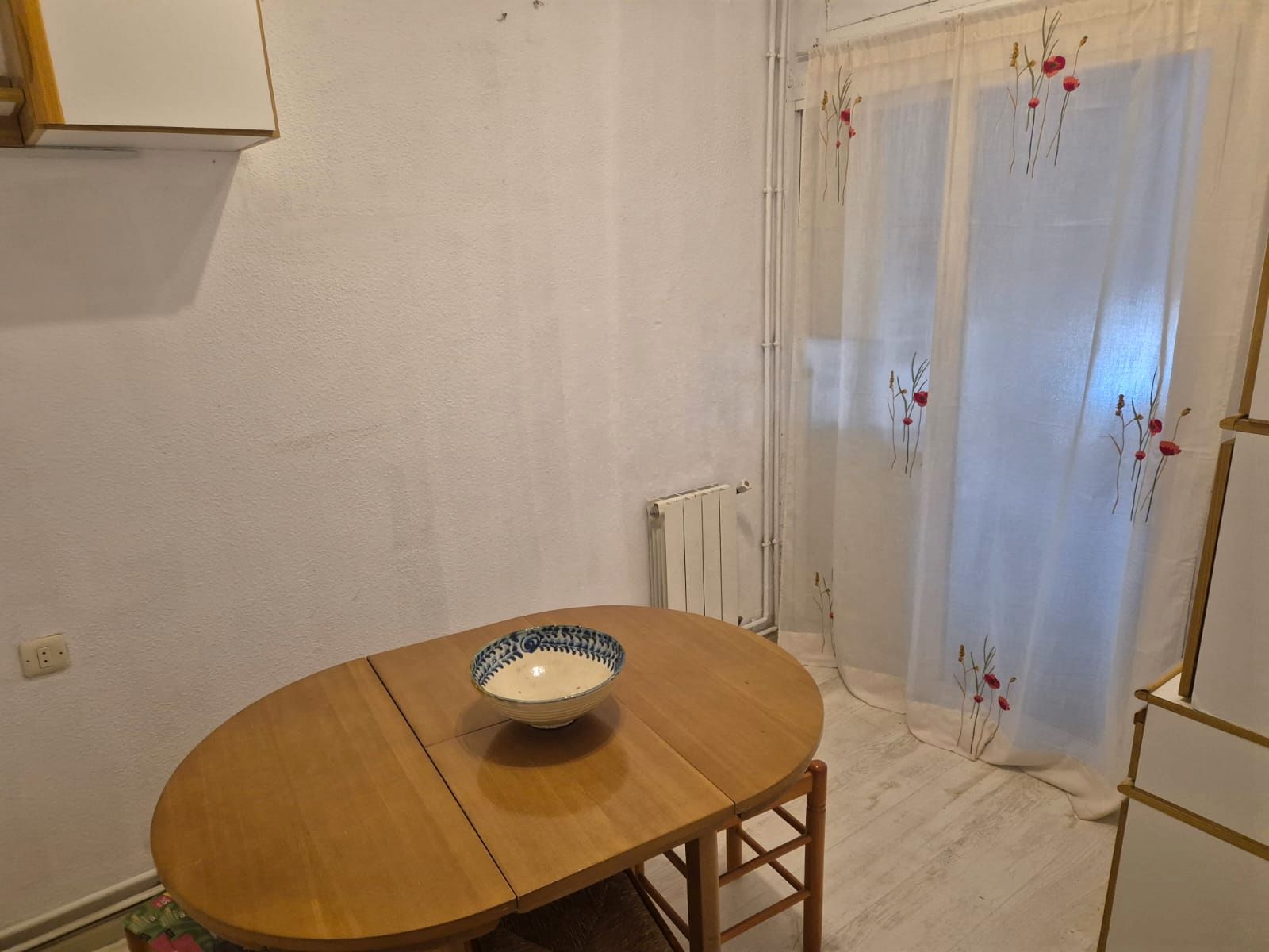 Dining room of Flat to rent in  Madrid Capital  with Furnished
