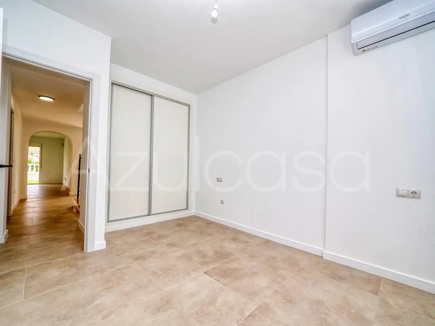 Detached homes for sale in El Campello  with Air Conditioner, Terrace and Alarm