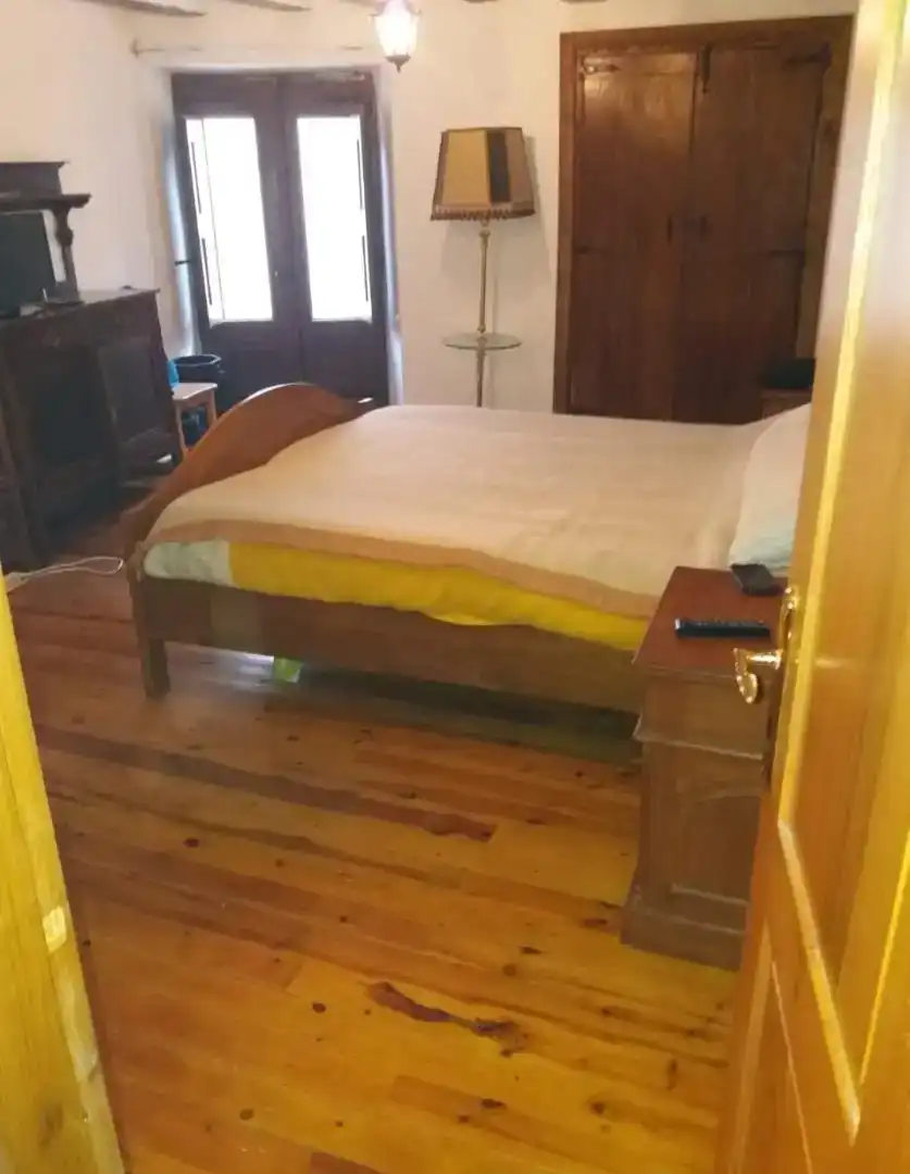 Dormitori de Casa adosada en venda en Elciego amb Balcó