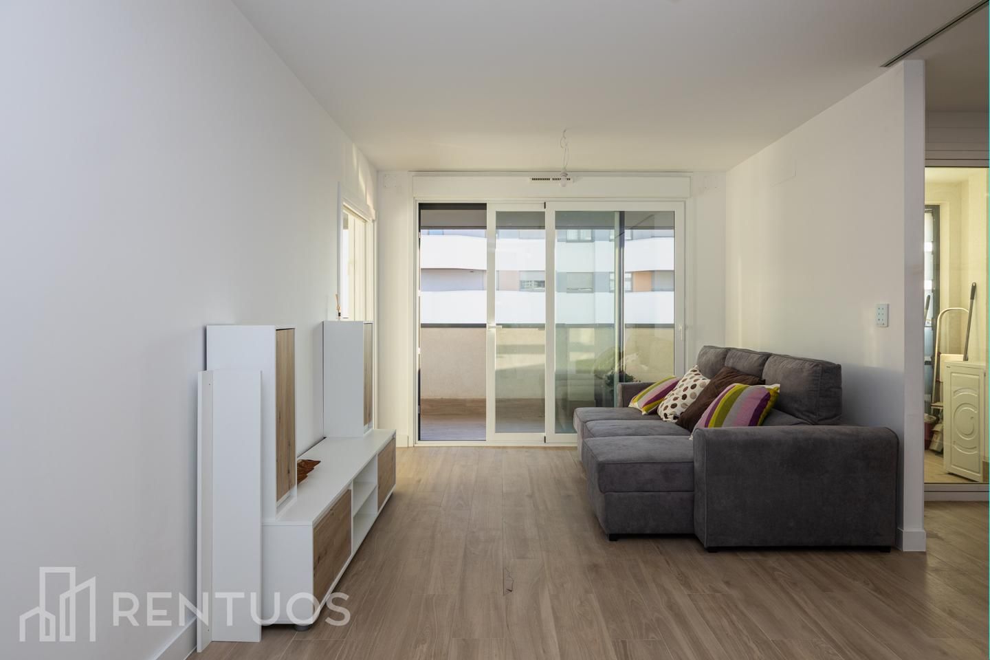 Sala d'estar de Pis de lloguer en  Madrid Capital amb Aire condicionat, Calefacció i Terrassa