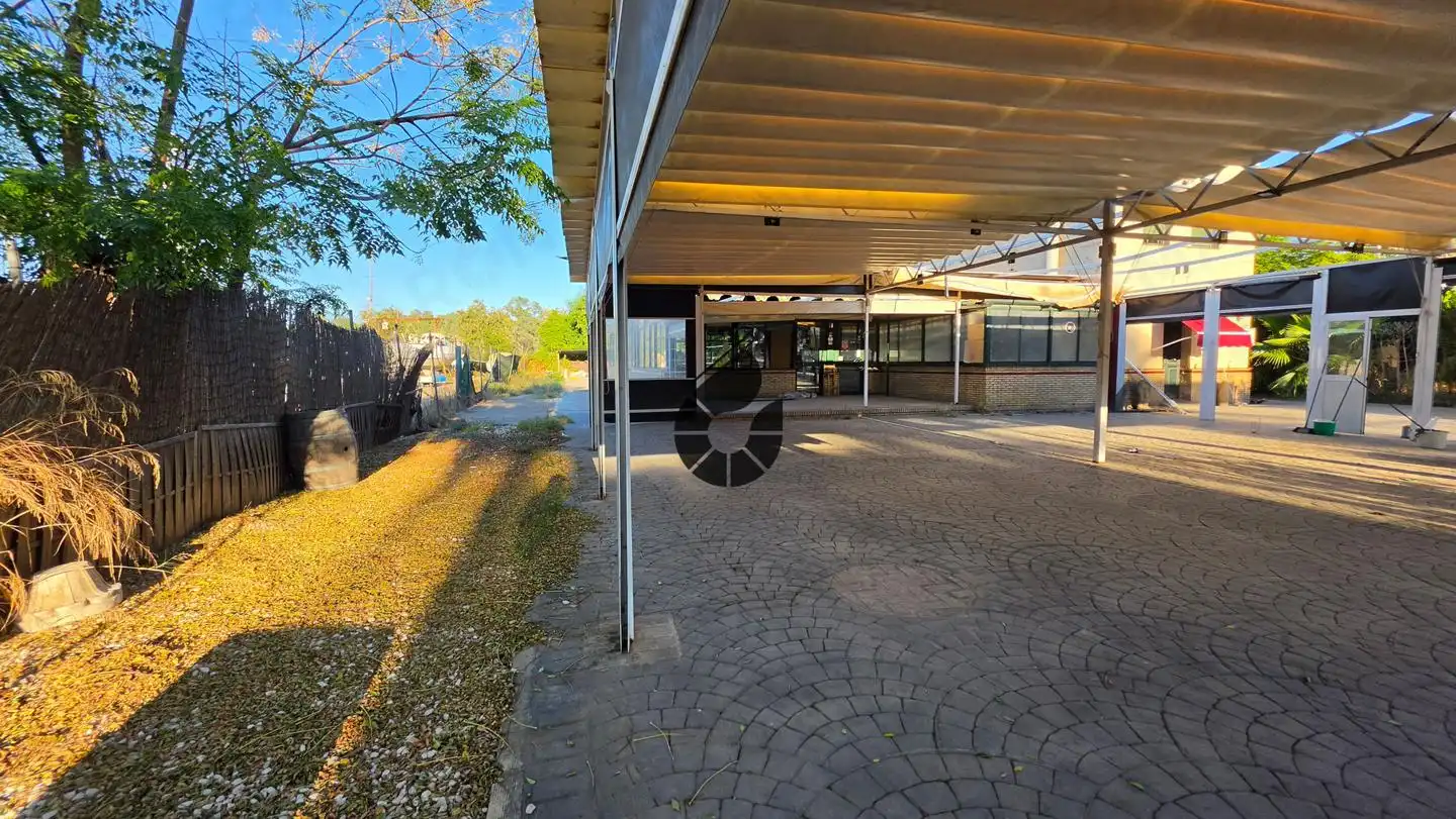 Local comercial en alquiler en Gelves, imagen 7