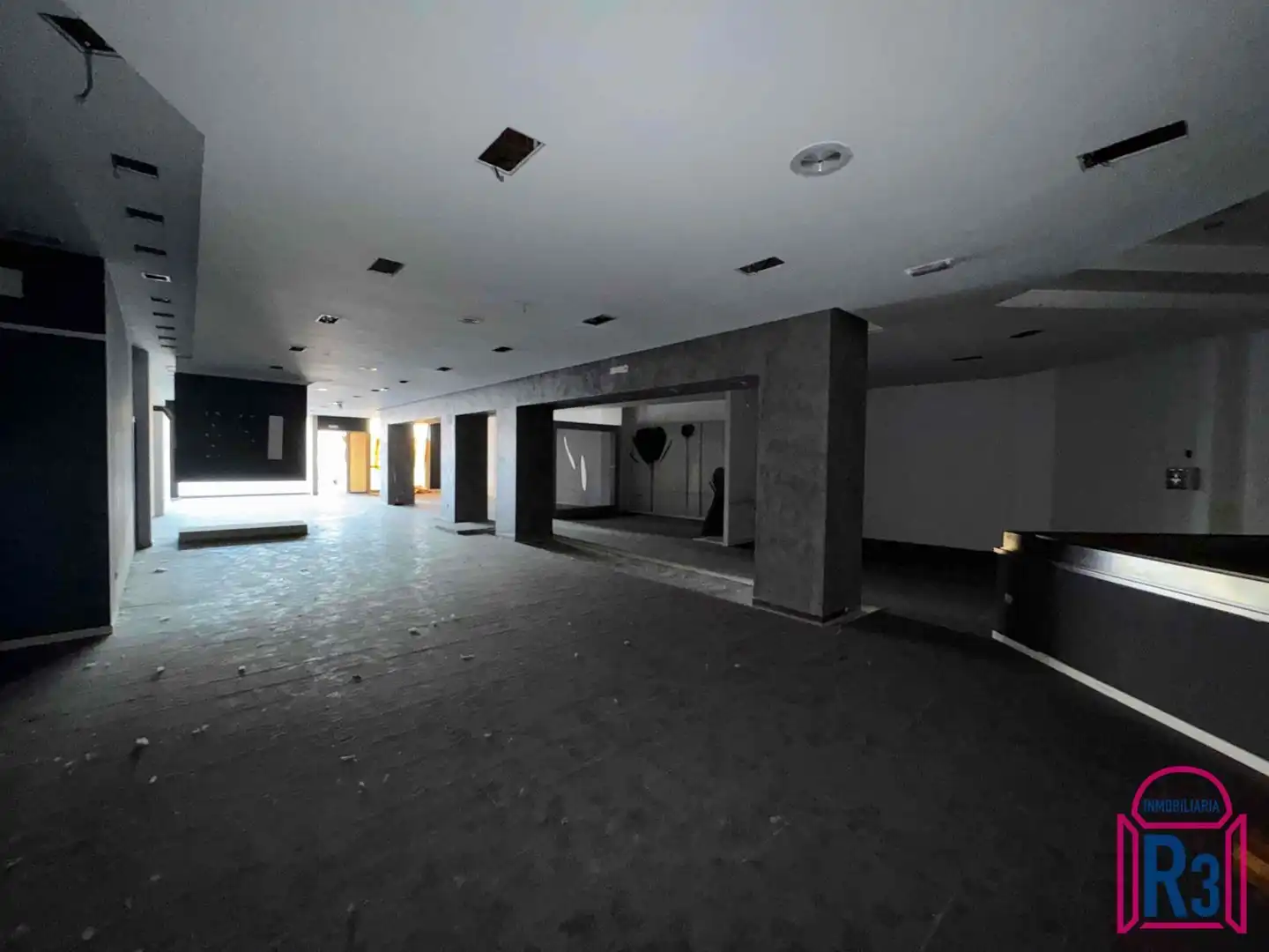 Locale commerciale in affitto a Corredera, imagen 4