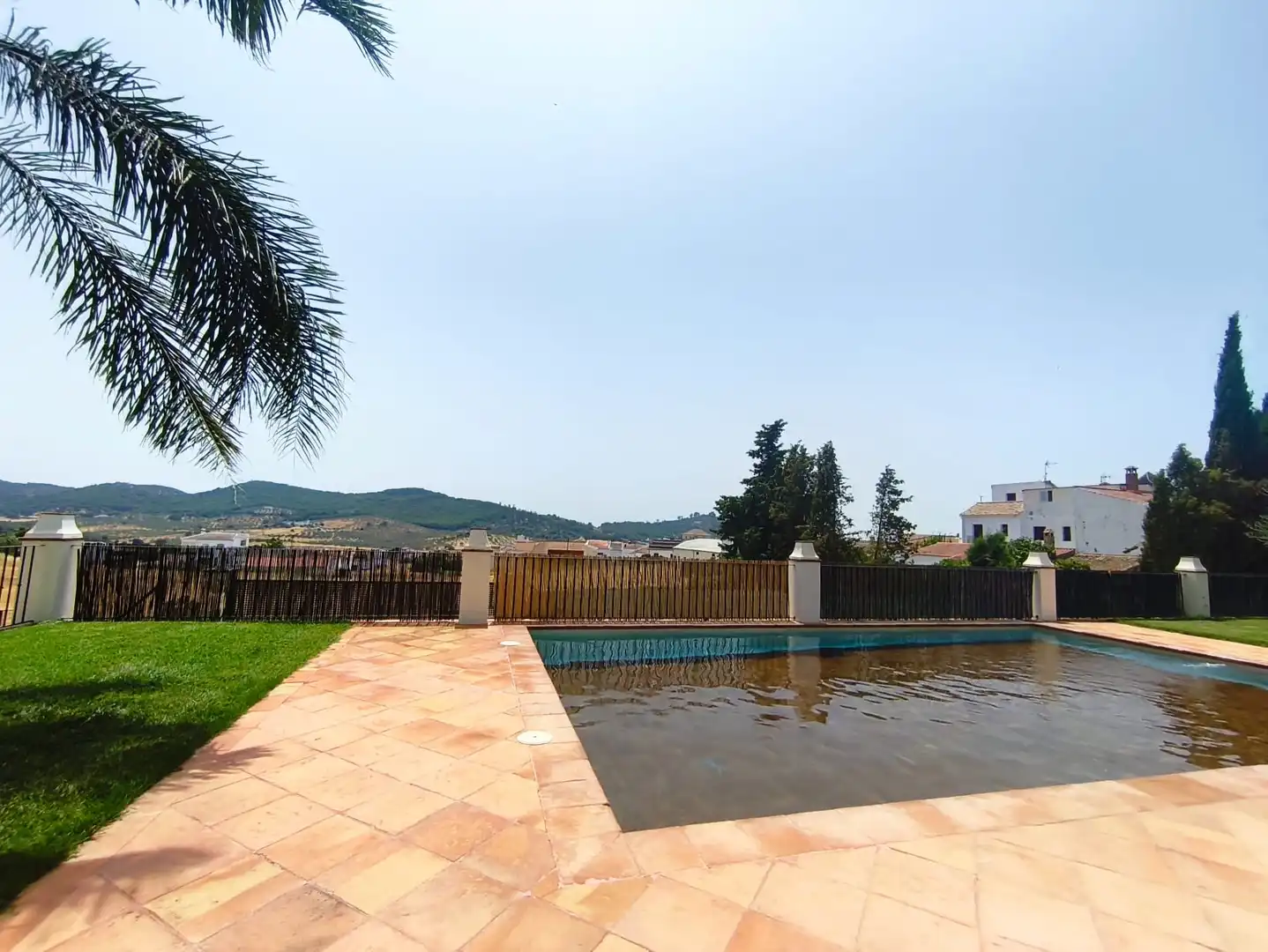 Piscina de Apartament en venda en Cazalla de la Sierra amb Aire condicionat, Calefacció i Moblat