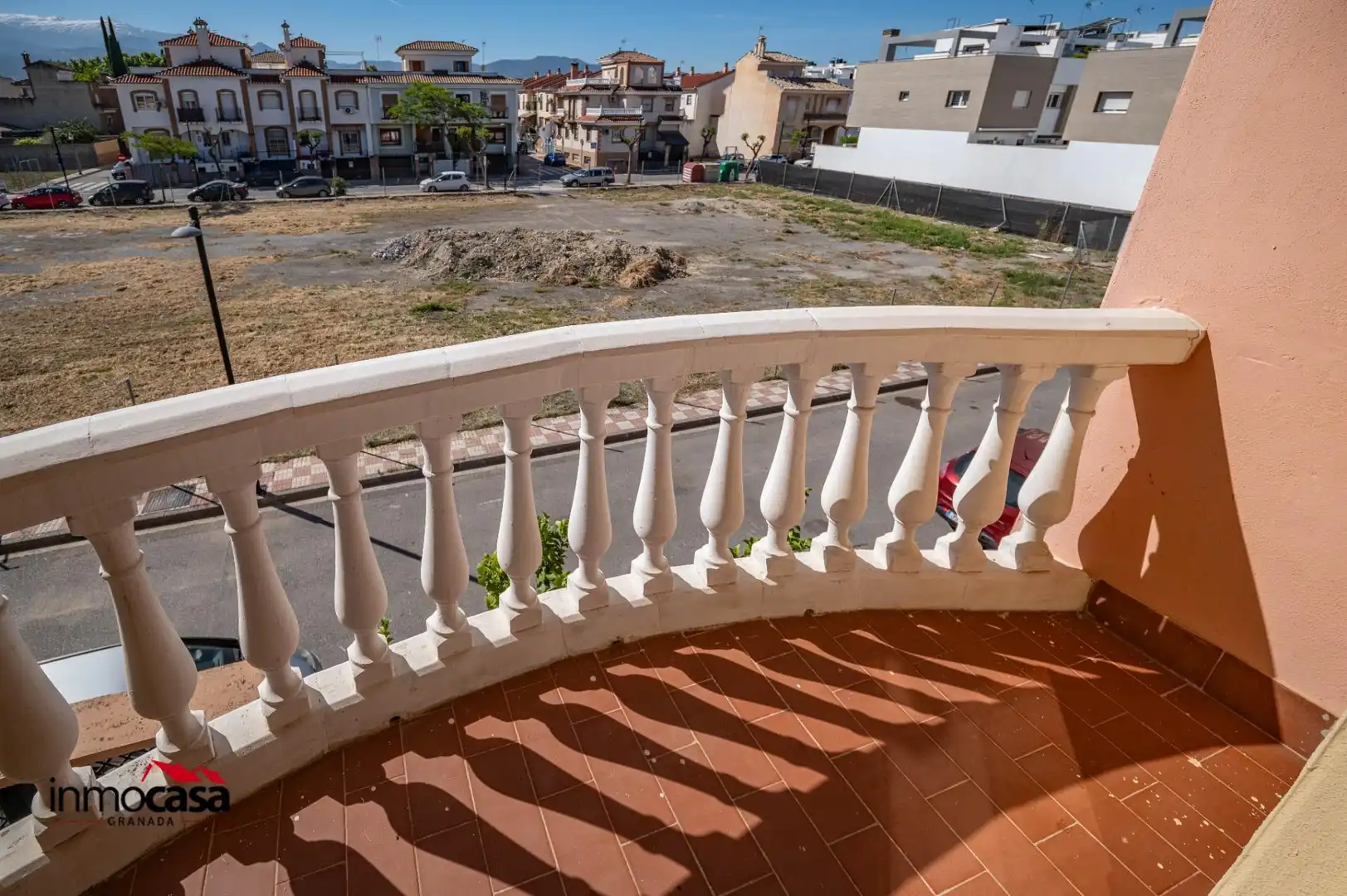 Terrassa de Casa adosada en venda en Armilla amb Aire condicionat, Calefacció i Jardí privat