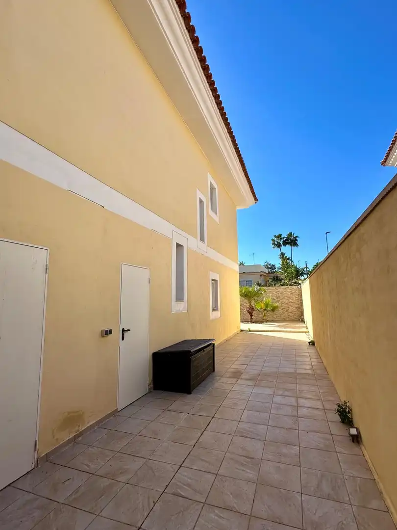 Haus oder Chalet zur Miete in Calle GARDENIA, La Conarda - Montesano