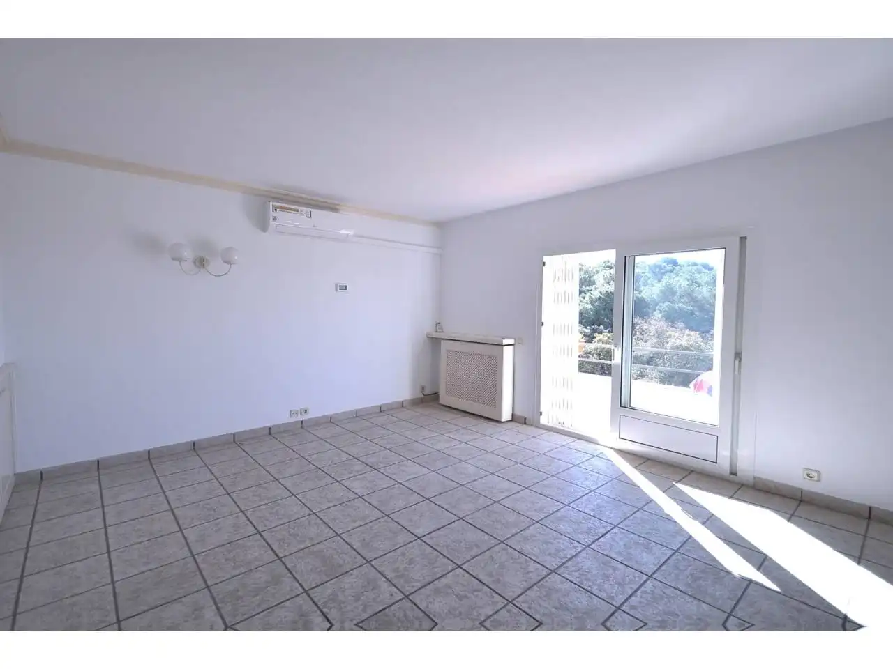 Sala de estar de Casa o chalet en venta en Lloret de Mar con Aire acondicionado, Calefacción y Jardín privado