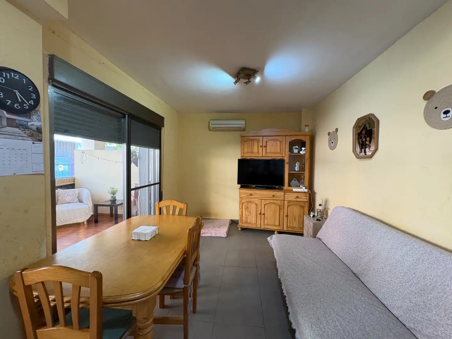 Vista exterior de Planta baja en venta en Chilches / Xilxes con Aire acondicionado, Terraza y Balcón