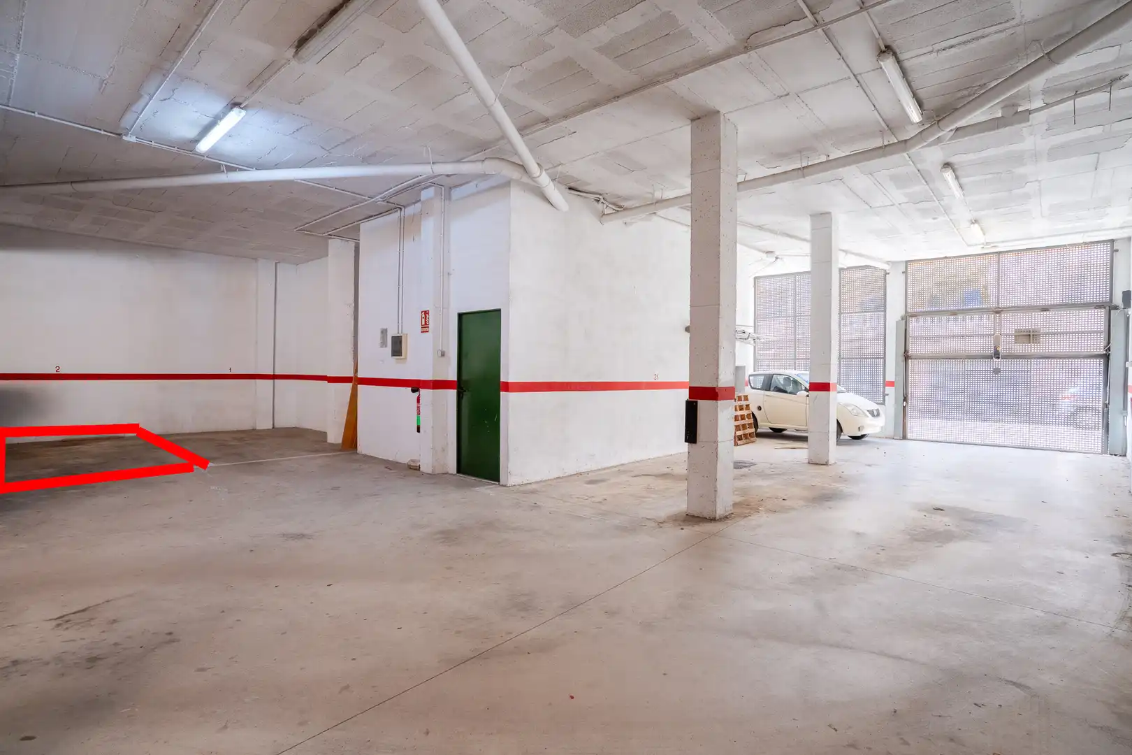 Parking de Dúplex en venta en L'Ampolla con Aire acondicionado, Calefacción y Terraza