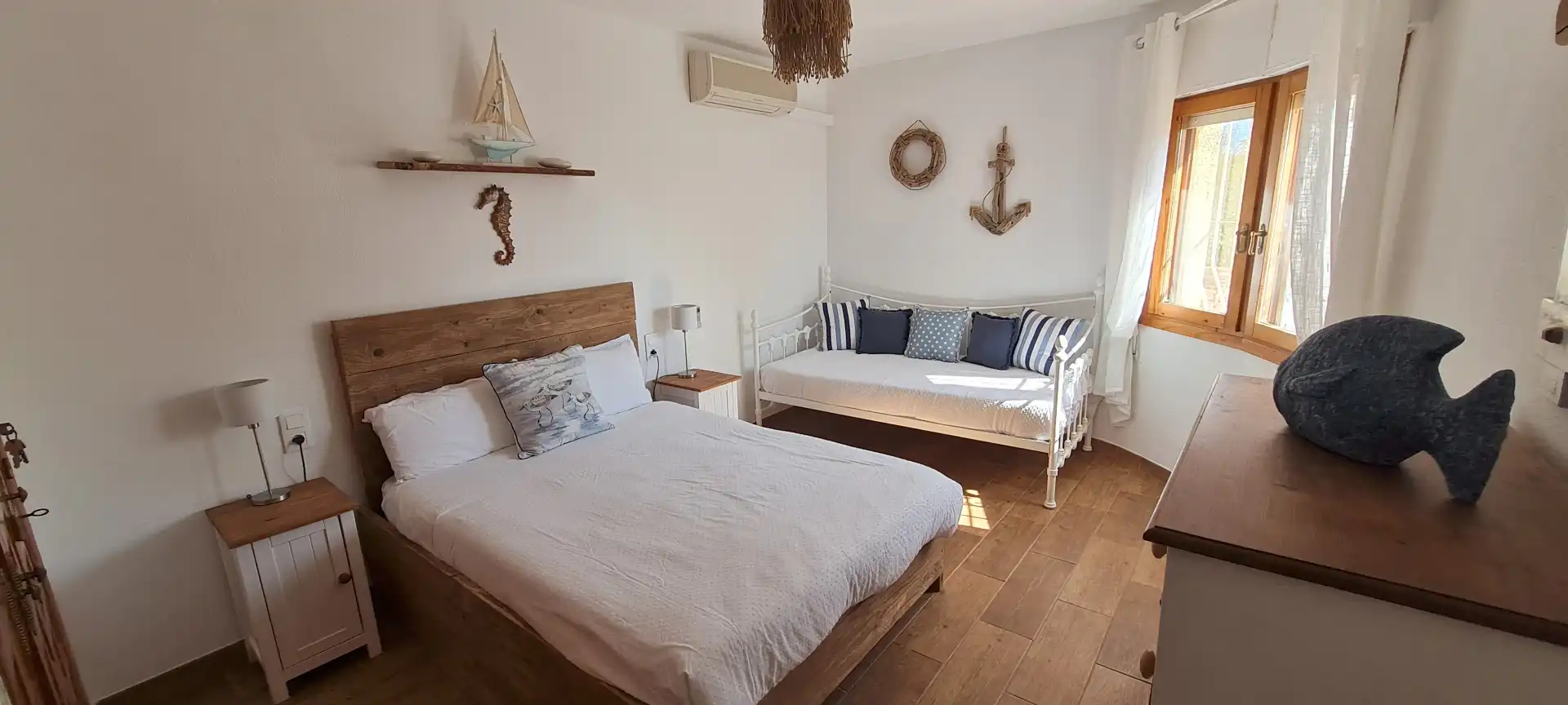 Schlafzimmer von Haus oder Chalet zum Verkauf in Calpe / Calp mit Klimaanlage, Privatgarten und Abstellraum
