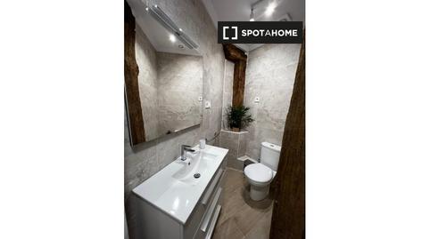 Foto 5 de Estudi per a compartir a Casco Viejo, Bilbao