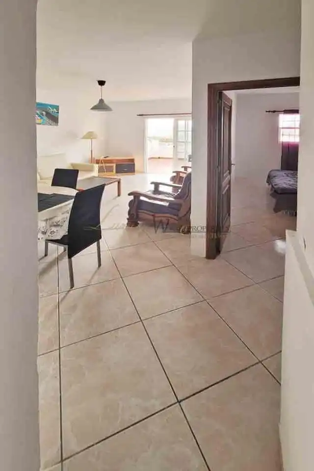 Vista exterior de Casa o chalet en venta en Arona con Terraza y Amueblado