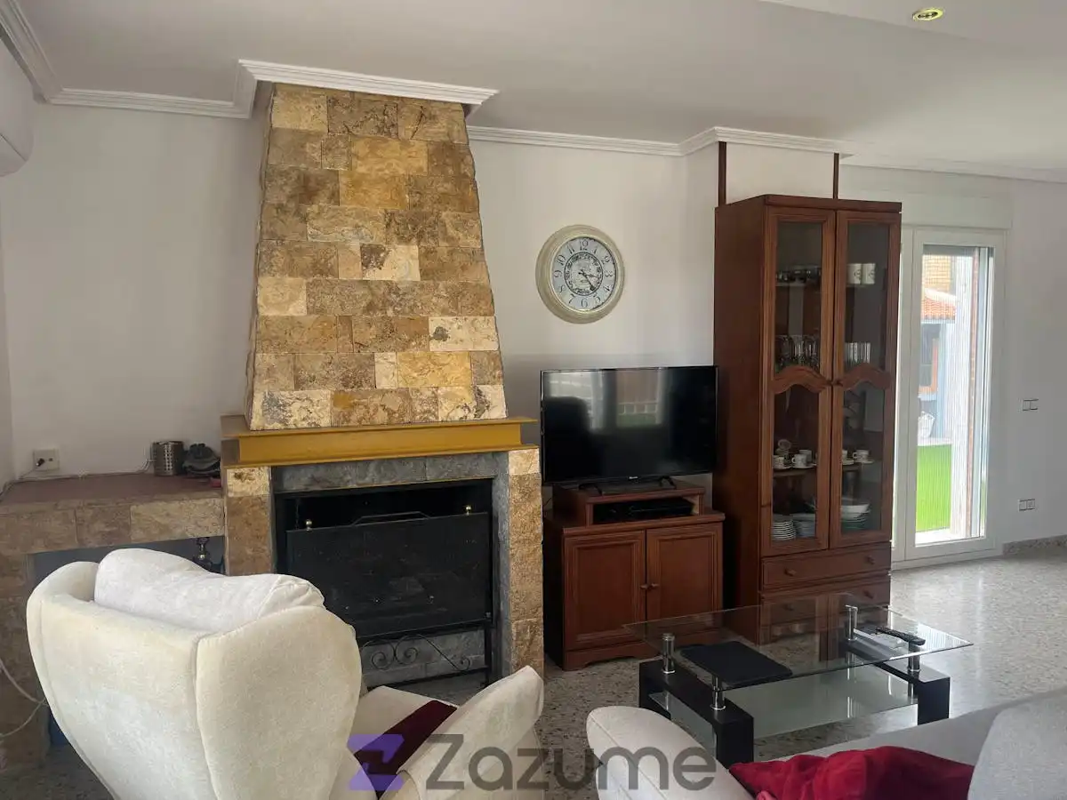 Living room of Houses for rent in Muel  with Air Conditioner, Heating and Private garden