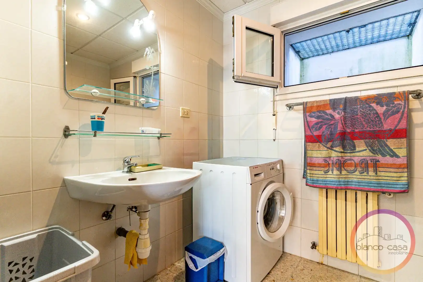Casa amb terrassa en venda a Carballo, imagen 17