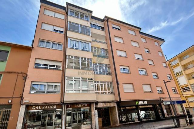 Piso en Venta en Avenida Laciana, 34 en Villablino