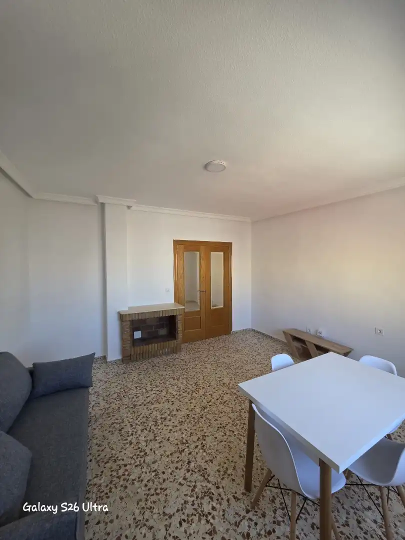Wohnzimmer von Wohnung zur Miete in La Unión mit Möbliert, Ofen und Waschmaschine