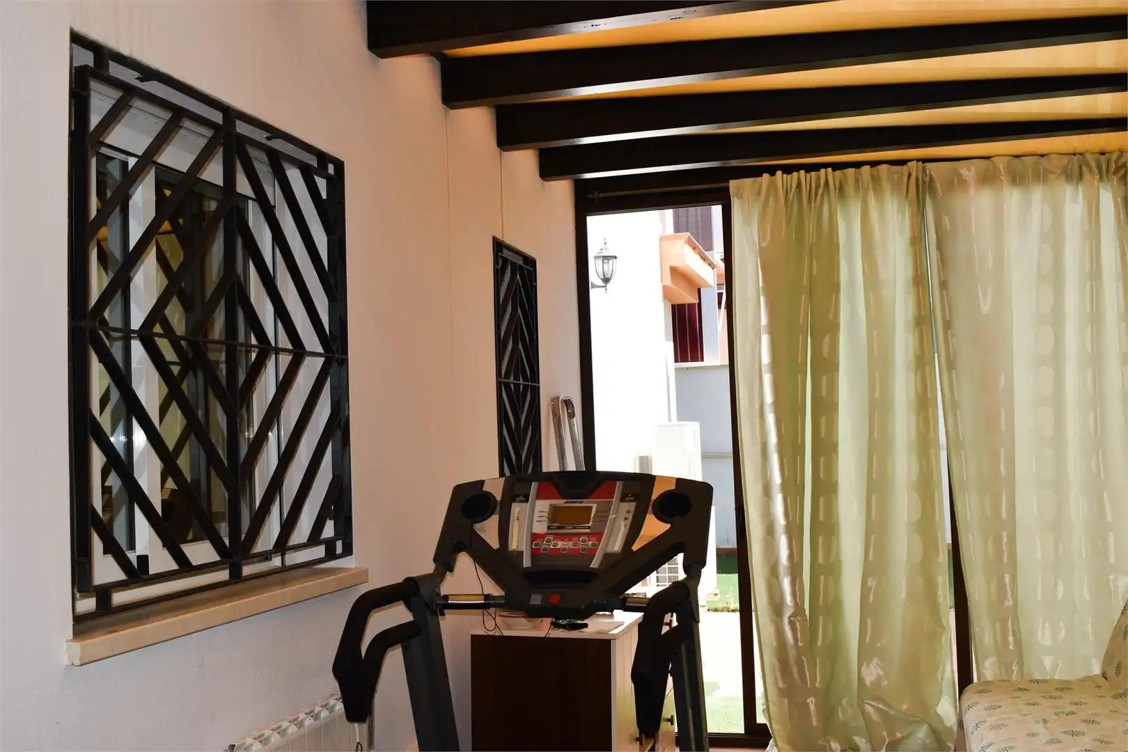 Planta baja en venta en Vélez-Málaga con Aire acondicionado, Terraza y Piscina comunitaria