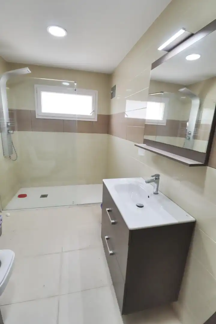 Baño de Casa o chalet en venta en Godella con Aire acondicionado, Piscina y Alarma