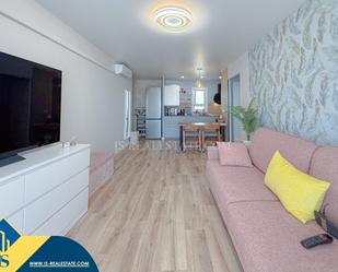 Sala d'estar de Àtic en venda en Torrevieja amb Aire condicionat, Calefacció i Parquet