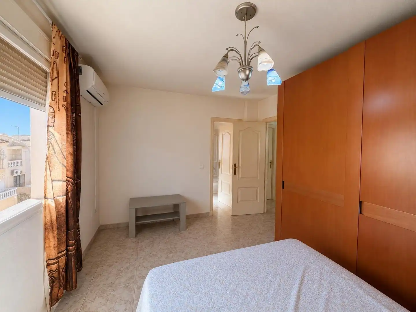 Bedroom of Detached homes for sale in Roquetas de Mar