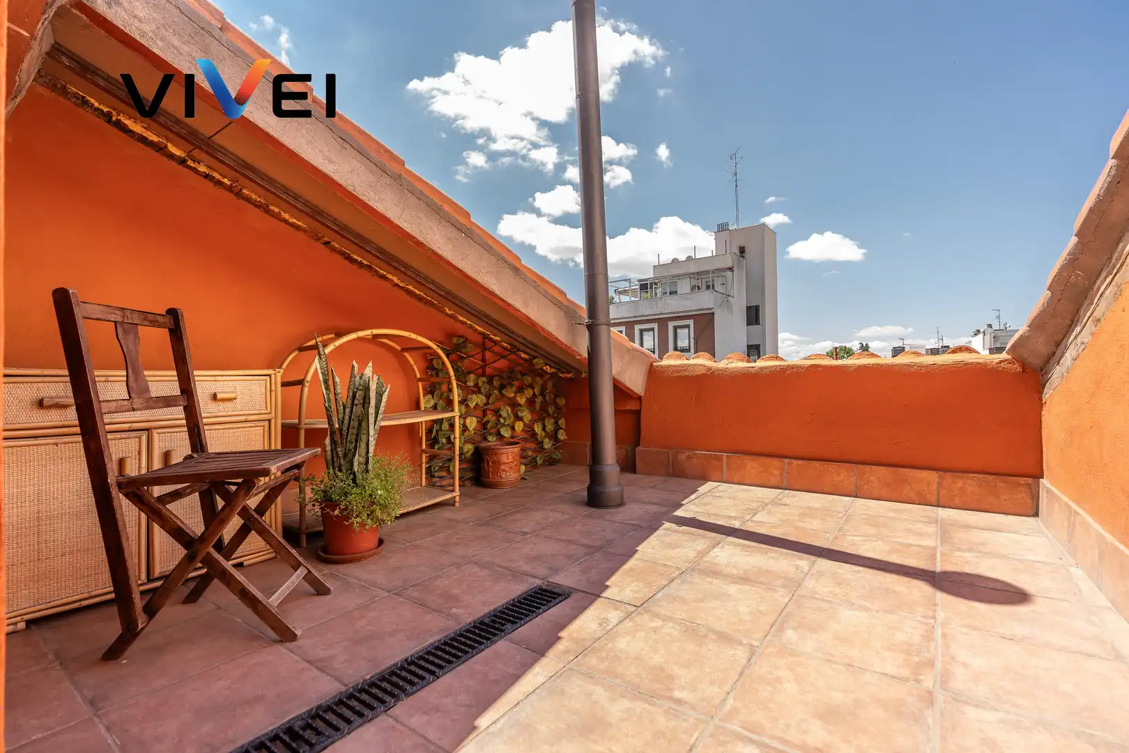 Terraza de Ático en venta en Madrid con Calefacción y Terraza