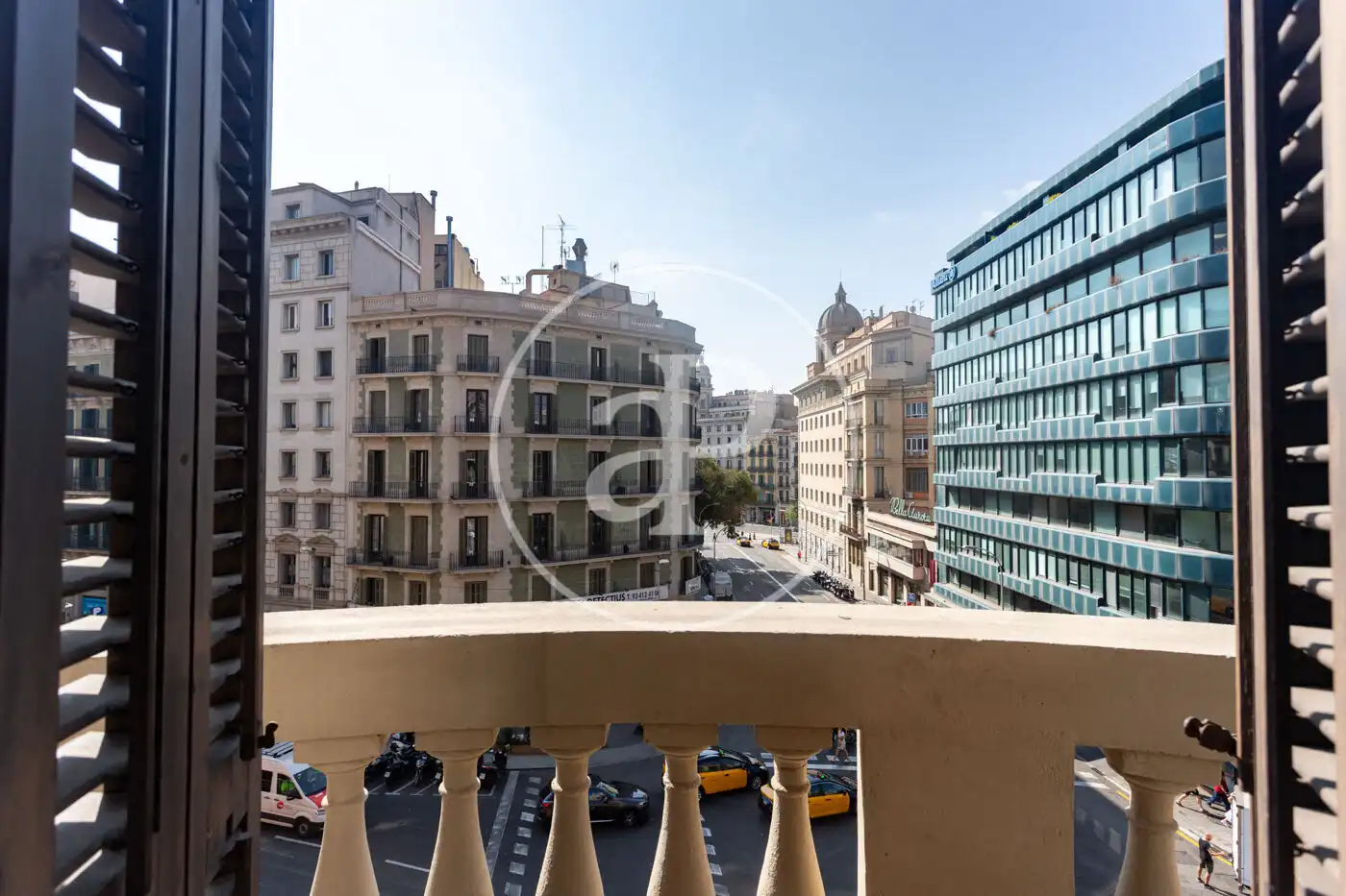 Vista exterior de Piso de alquiler en Barcelona con Aire acondicionado, Calefacción y Amueblado