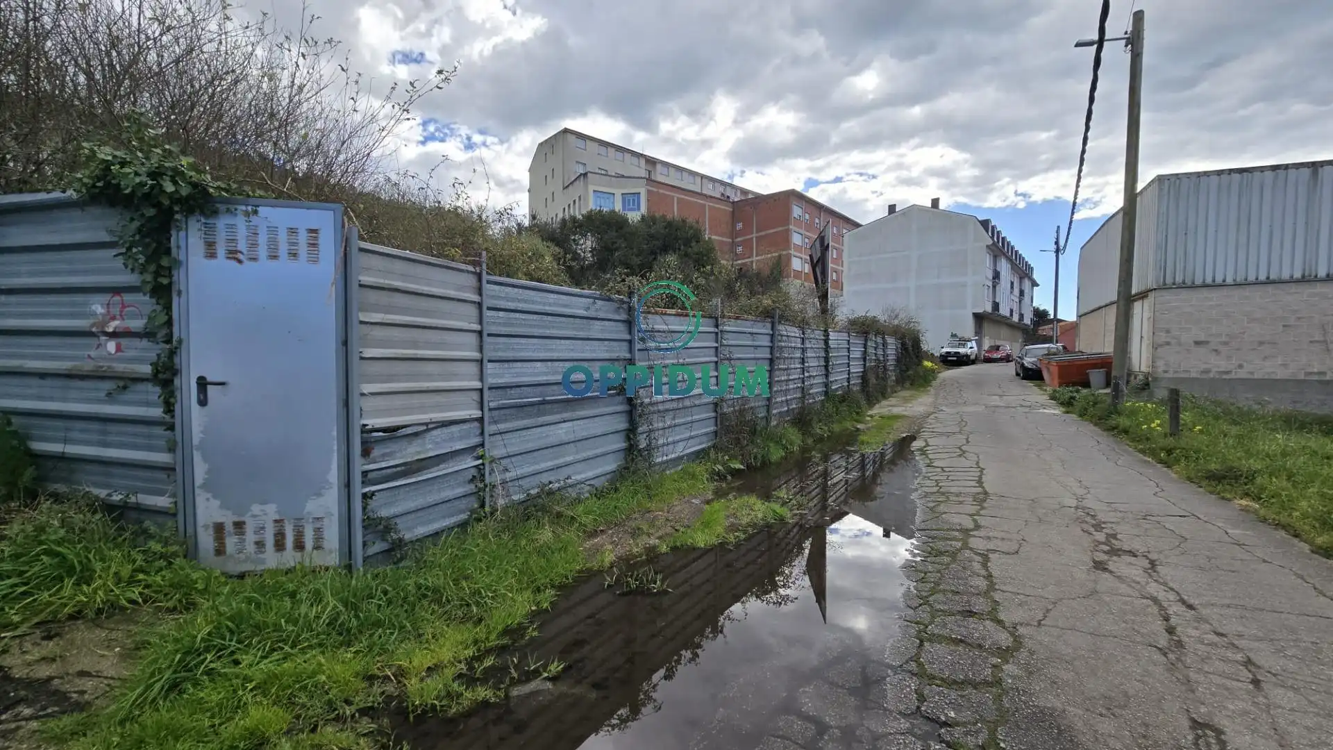 Residential for sale in Cee