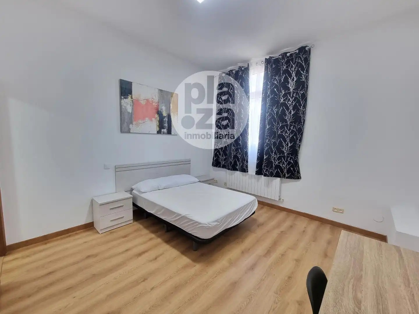 Bedroom of Flat for rent in Burgos  with Heating, Furnished and Internet