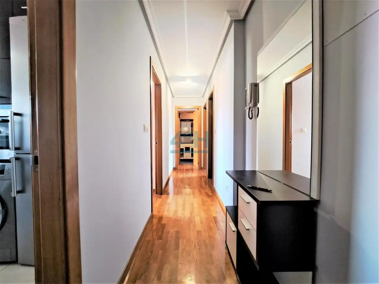 Appartement compact avec terrasse à louer à Ventiun, imagen 8