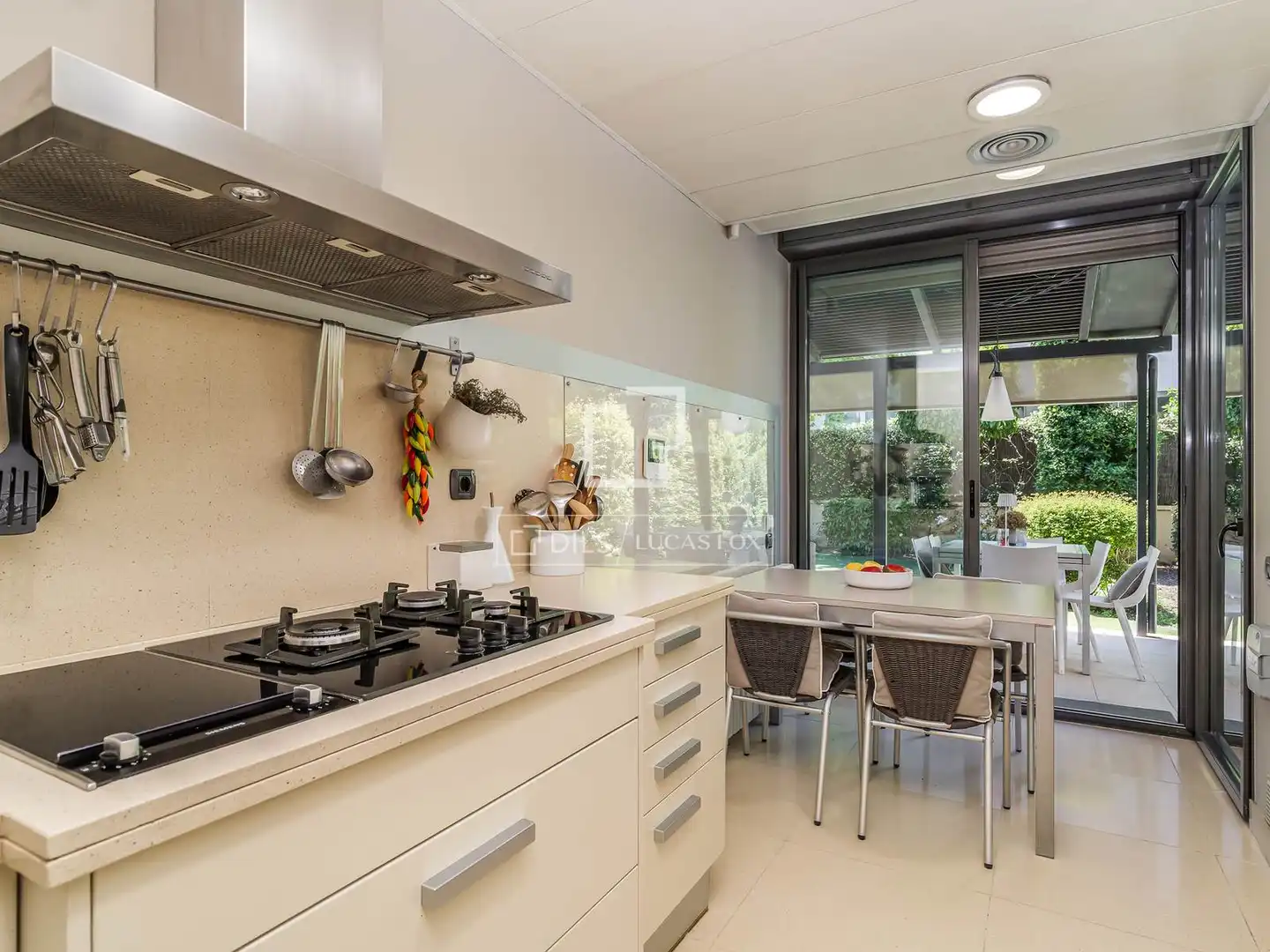 Cocina de Piso en venta en Barcelona con Aire acondicionado, Calefacción y Parquet