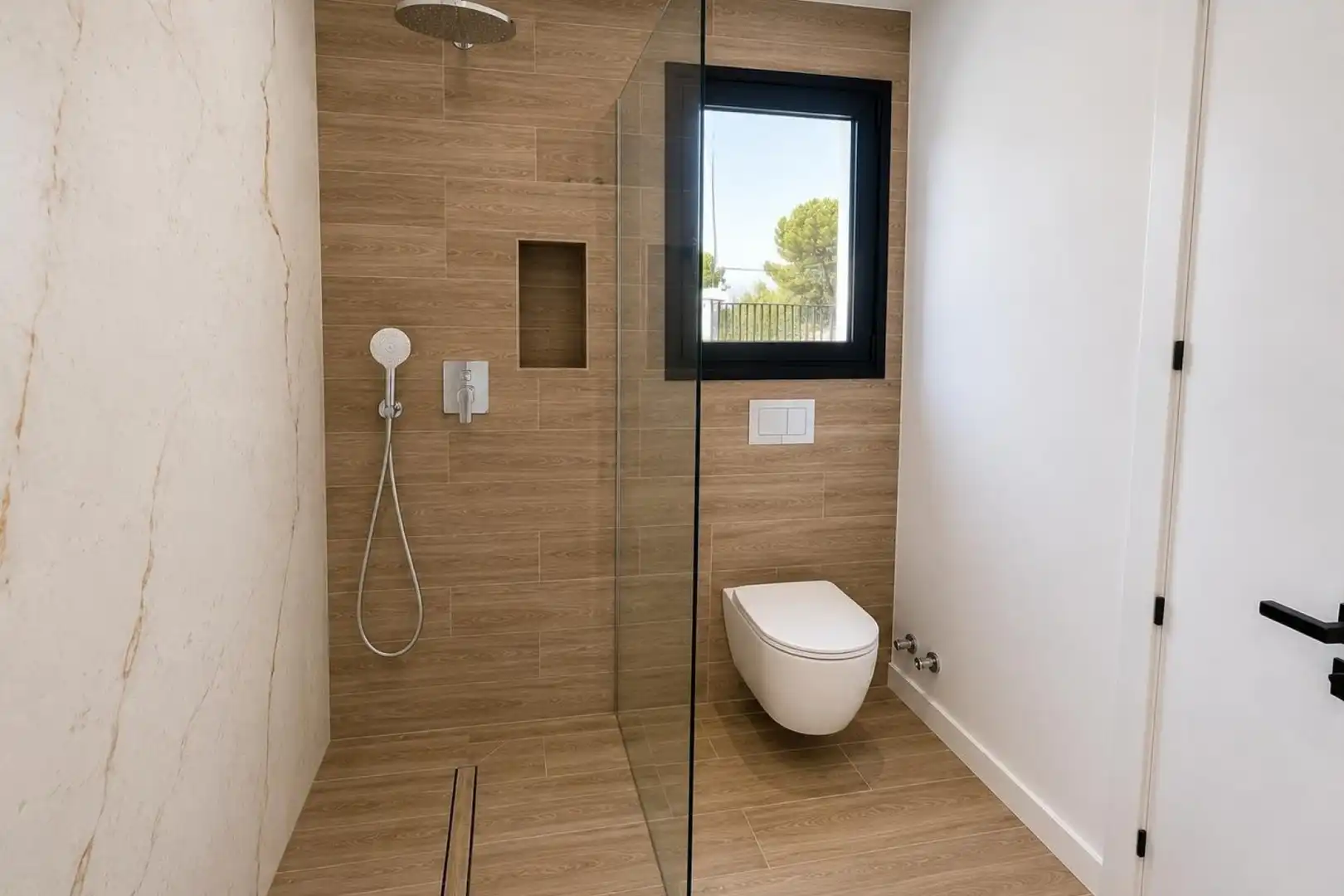 Baño de Casa o chalet en venta en L'Alfàs del Pi con Aire acondicionado, Calefacción y Terraza