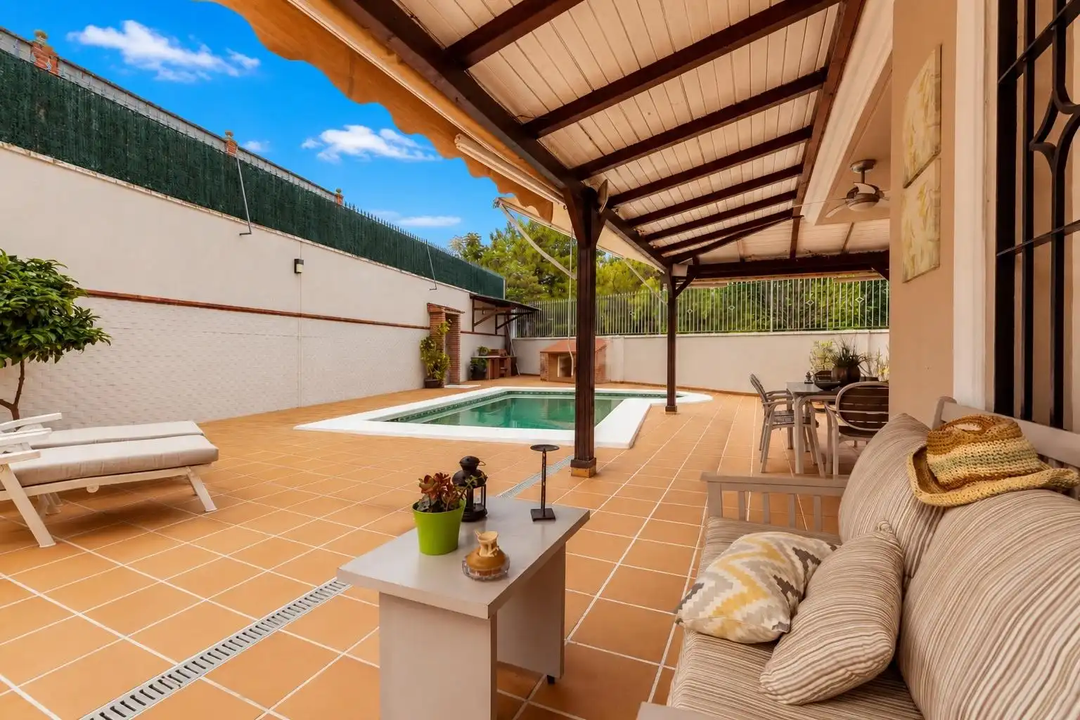 Terrace of Houses for sale in Alhaurín de la Torre  with Air Conditioner, Heating and Swimming Pool
