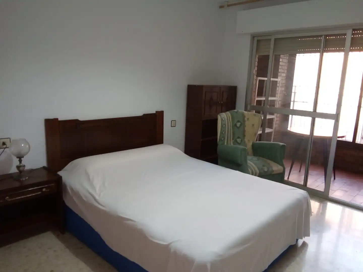 Bedroom of Flat for rent in Granada  with Heating, Furnished and Oven
