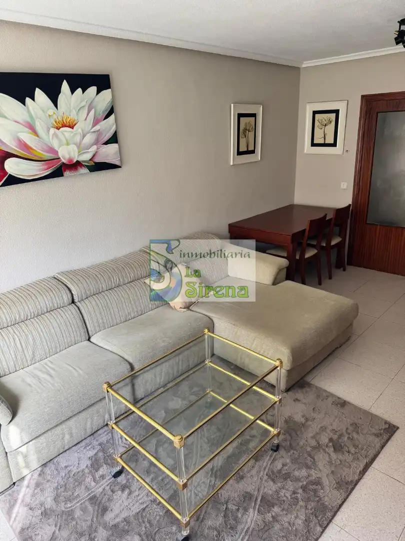 Sala de estar de Piso de alquiler en Castro-Urdiales con Calefacción, Amueblado y Horno