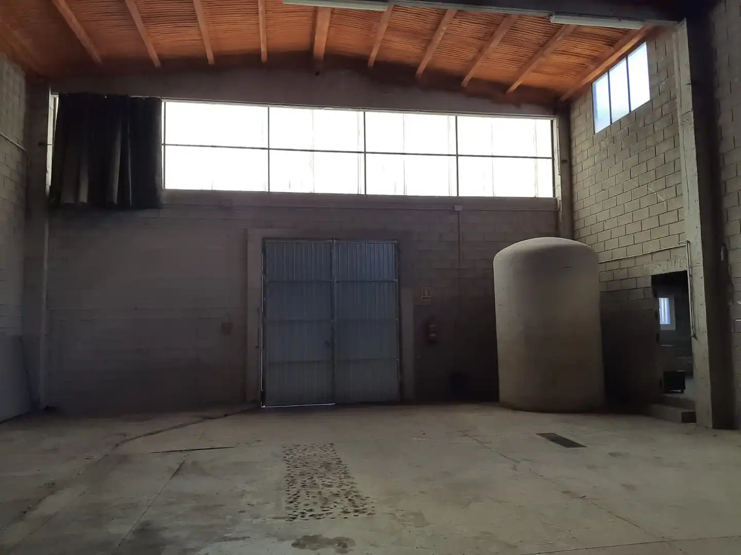 Fabrikhallen zum Verkauf in Tàrrega