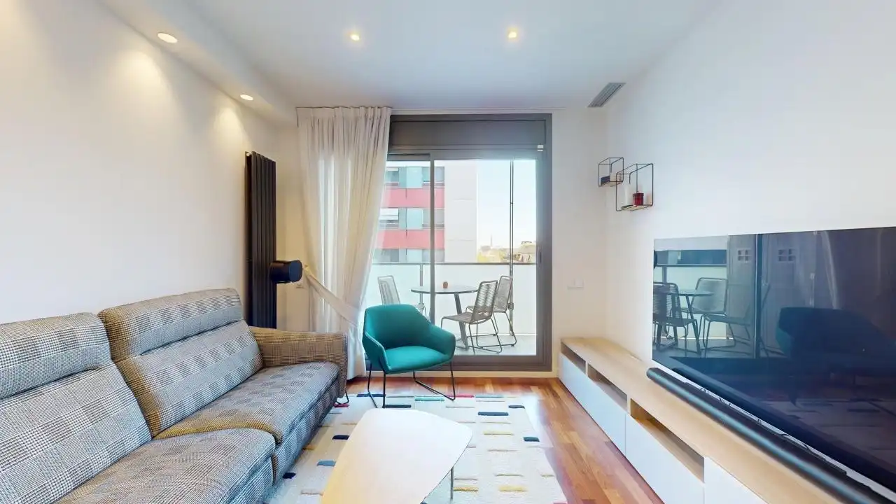 Sala d'estar de Pis en venda en Barcelona amb Aire condicionat, Calefacció i Parquet