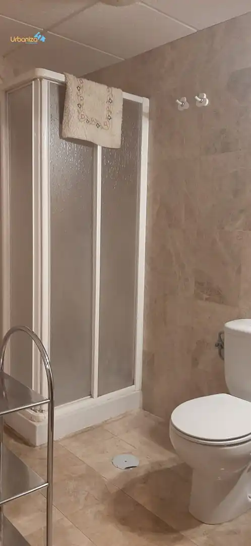 Bany de Apartament en venda en Badajoz amb Calefacció