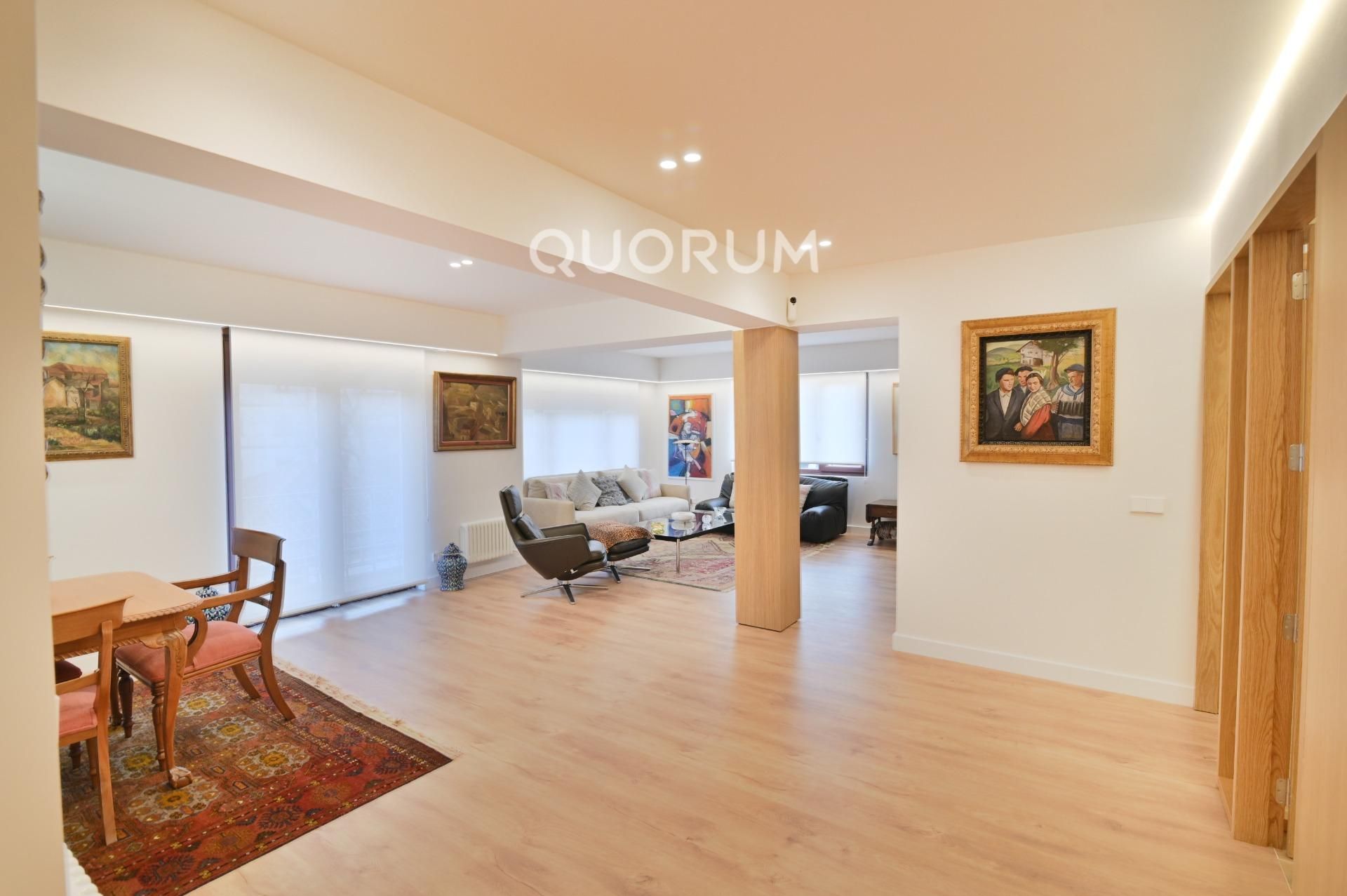 Sala d'estar de Pis en venda en Getxo  amb Calefacció, Terrassa i Traster