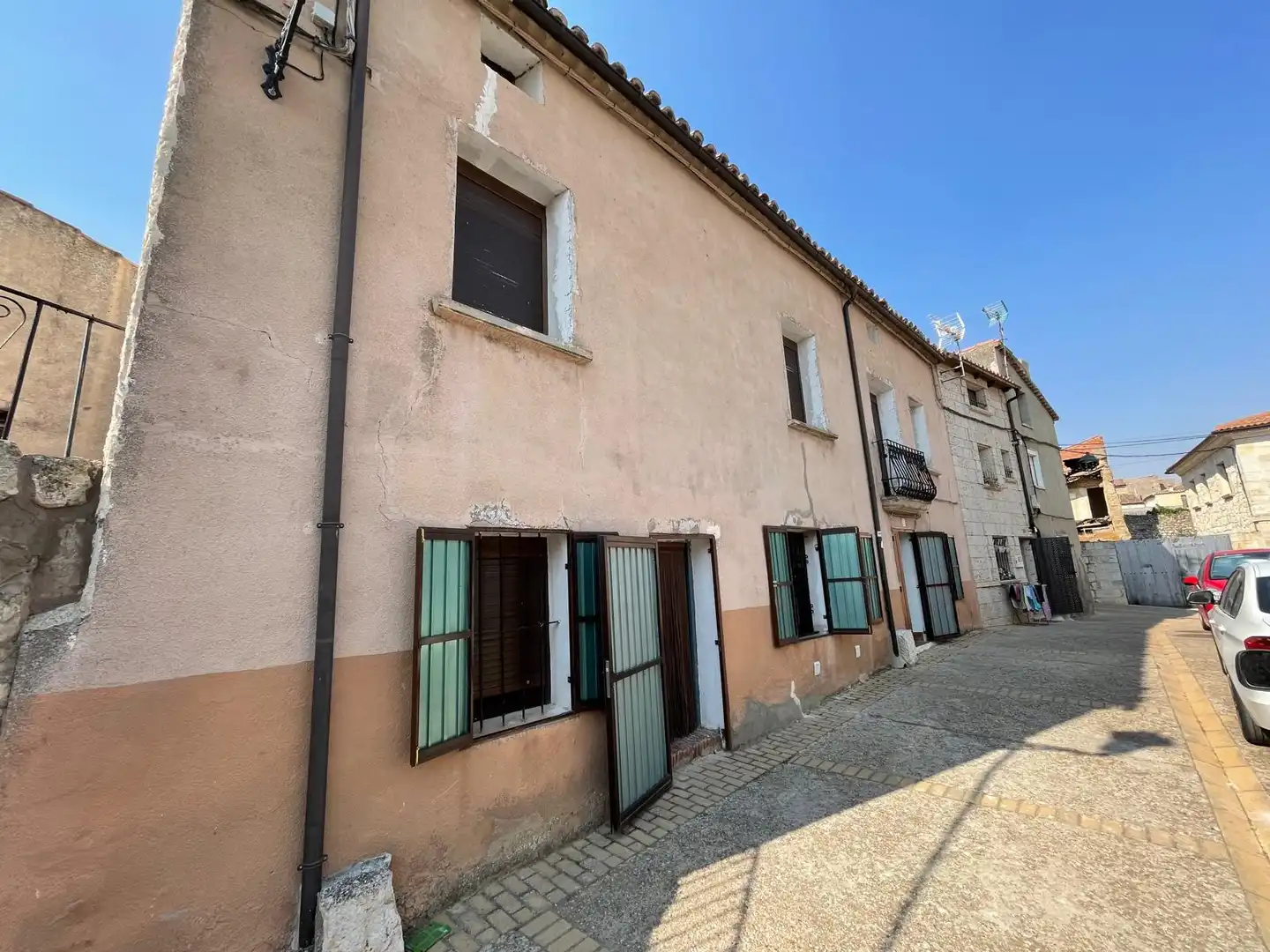 Vista exterior de Finca rústica en venda en Palenzuela amb Moblat, Forn i Rentadora