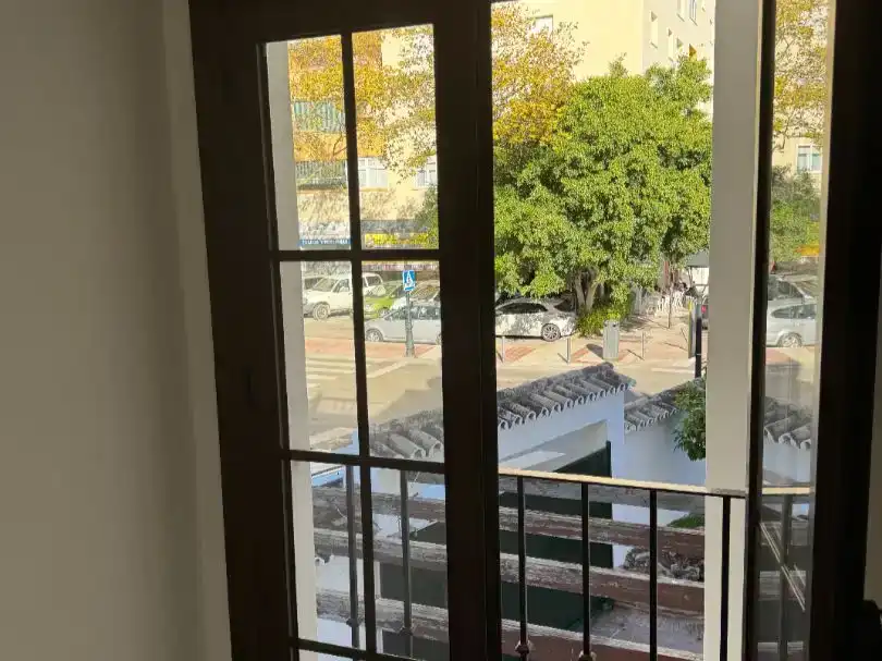 Terrassa de Pis en venda en Marbella amb Piscina i Balcó