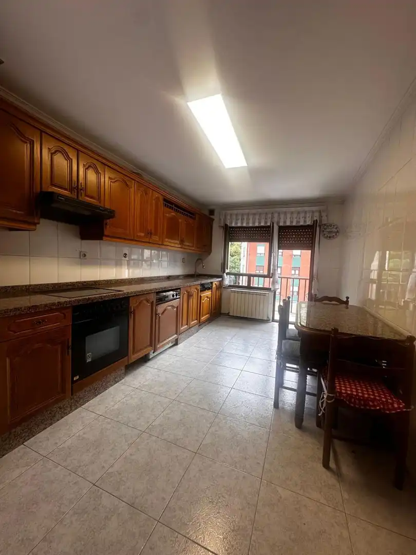 Cocina de Piso en venta en Riosa con Calefacción, Terraza y Trastero