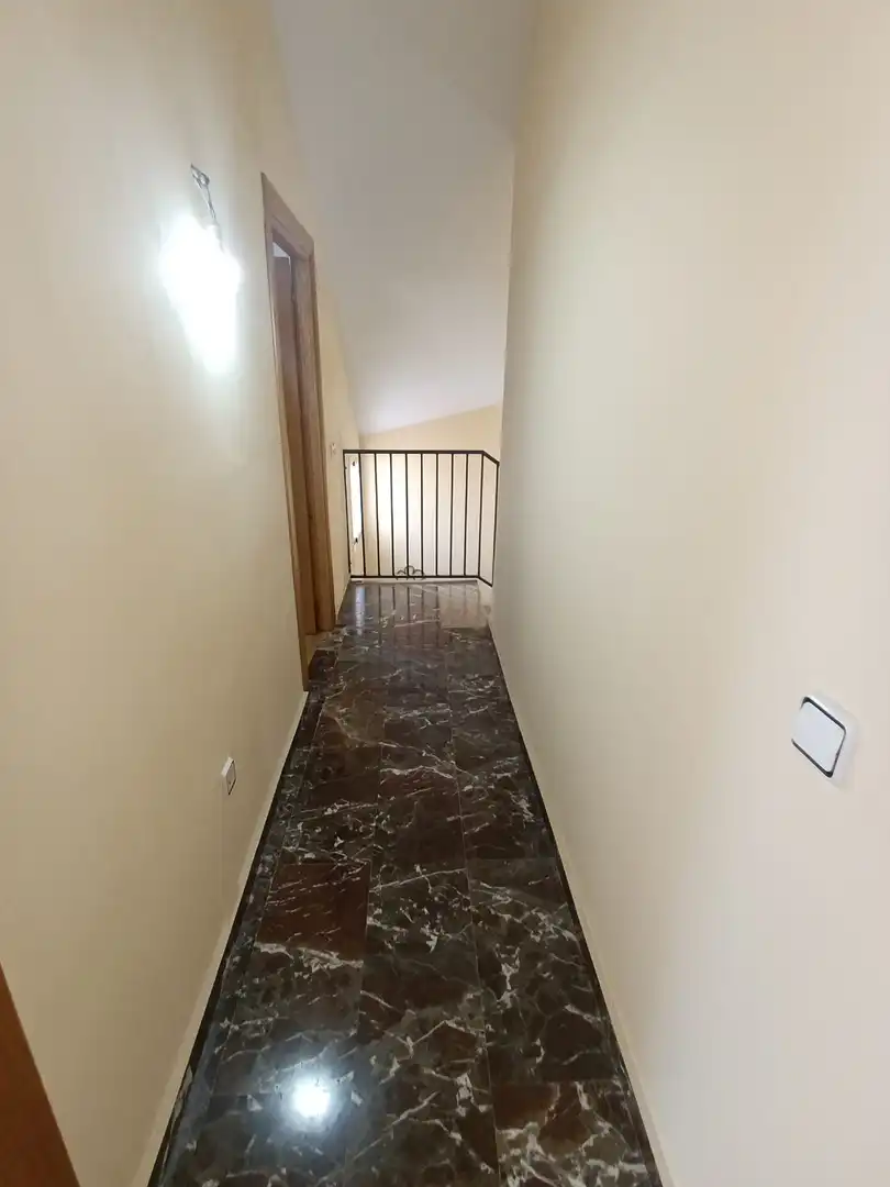 Dúplex en venda en Linares amb Aire condicionat, Calefacció i Terrassa