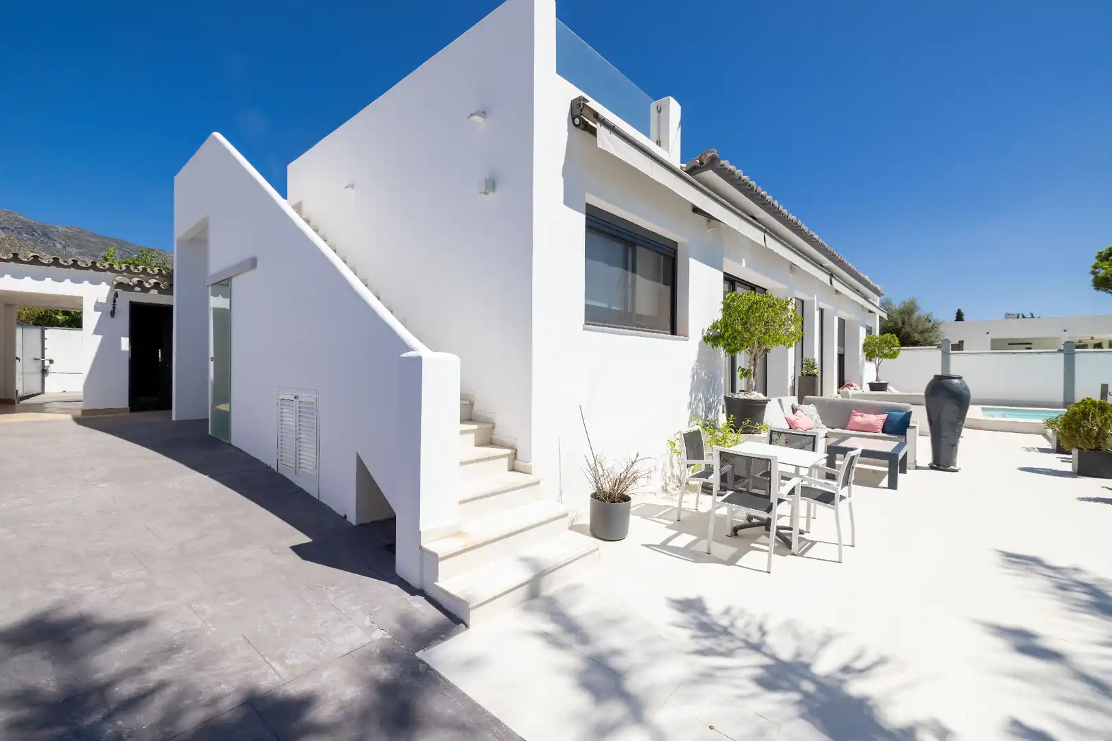 Terraza de Casa o chalet en venta en Marbella con Aire acondicionado, Calefacción y Jardín privado