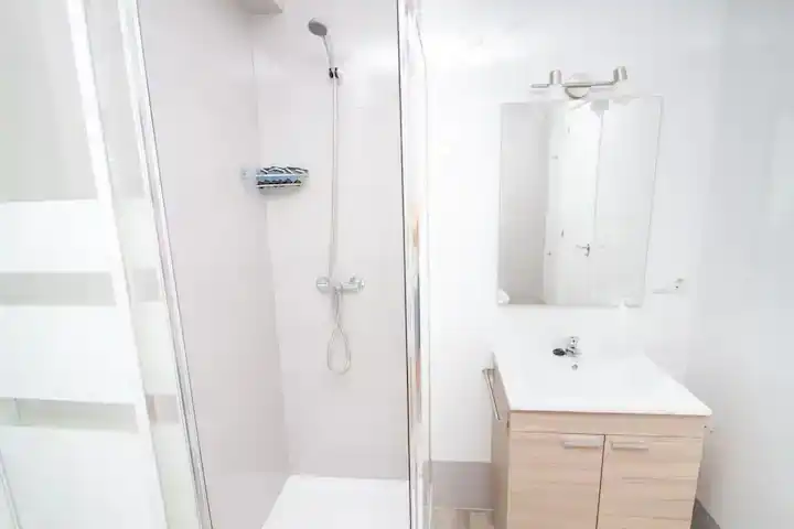 Baño de Piso de alquiler en Málaga con Aire acondicionado y Amueblado