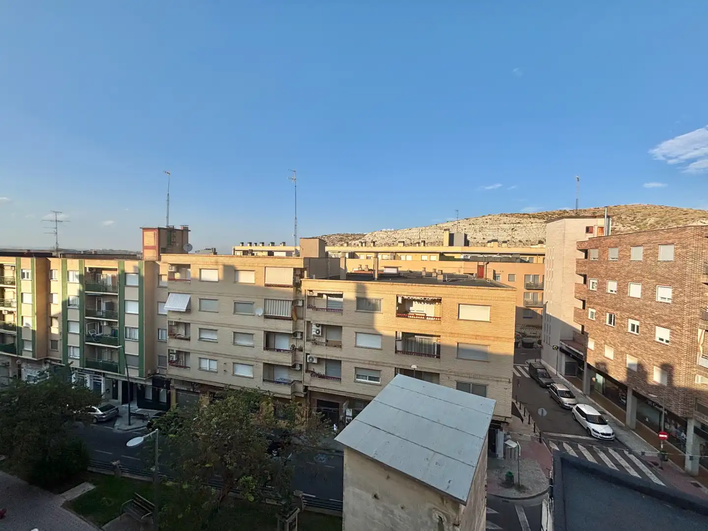 Vista exterior de Ático en venta en Cuarte de Huerva, Zaragoza