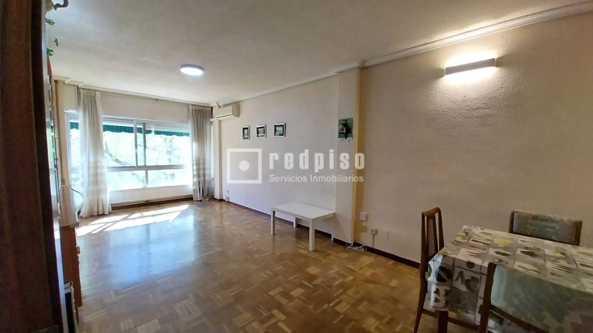 Sala d'estar de Pis en venda en Rivas-Vaciamadrid amb Aire condicionat, Calefacció i Parquet