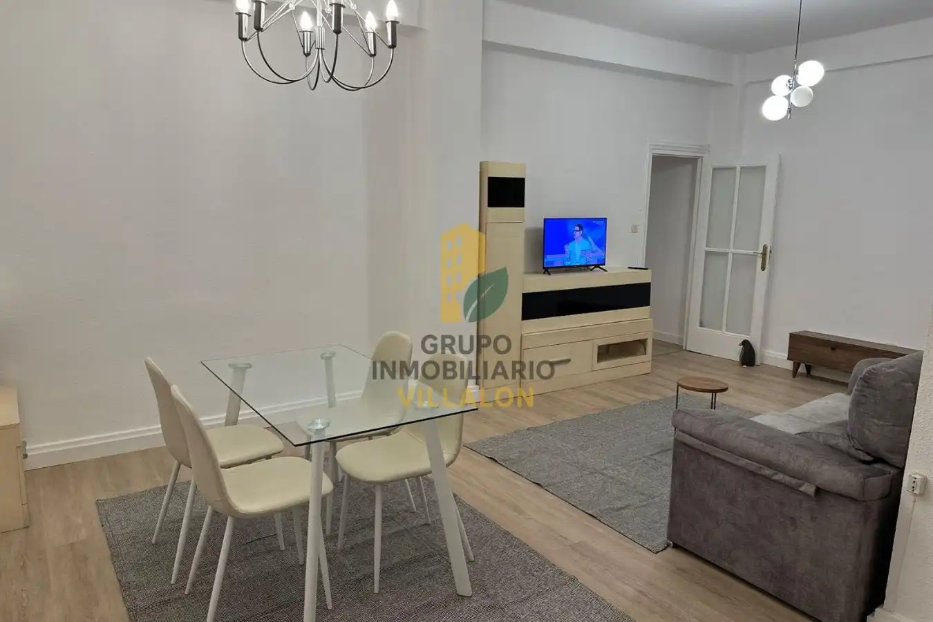 Wohnzimmer von Wohnung zum Verkauf in León Capital  mit Heizung, Parkett und Möbliert
