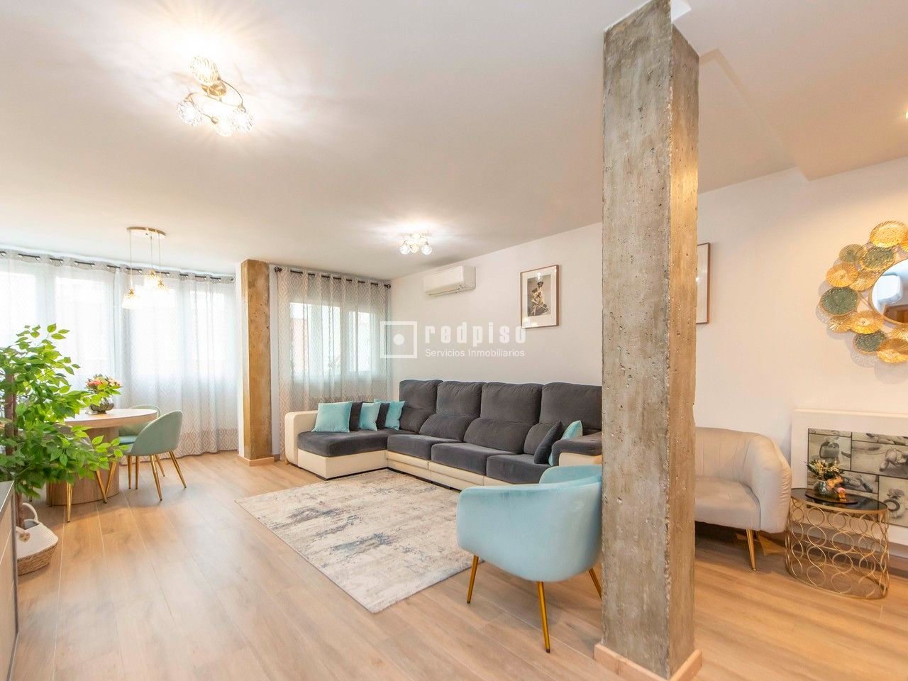 Living room of Flat for sale in Valdemoro  with Air Conditioner, Heating and Storage room