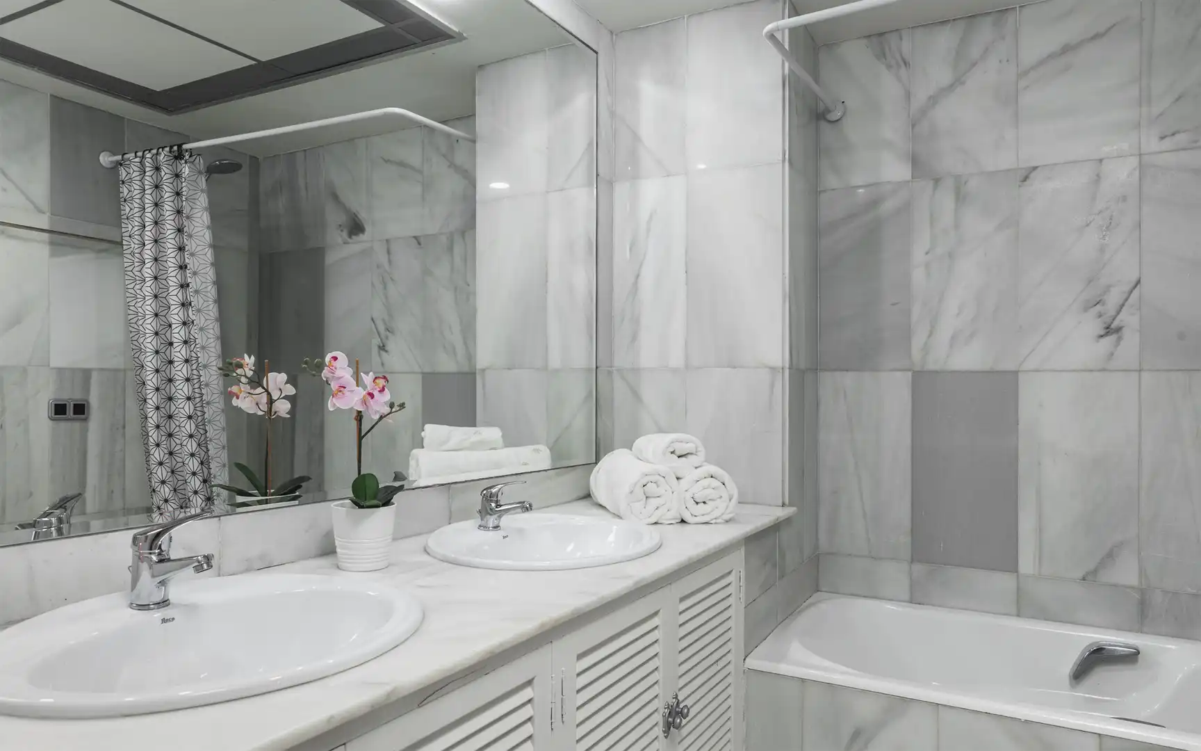 Apartament amb piscina en venda a Nueva Andalucía, imagen 42