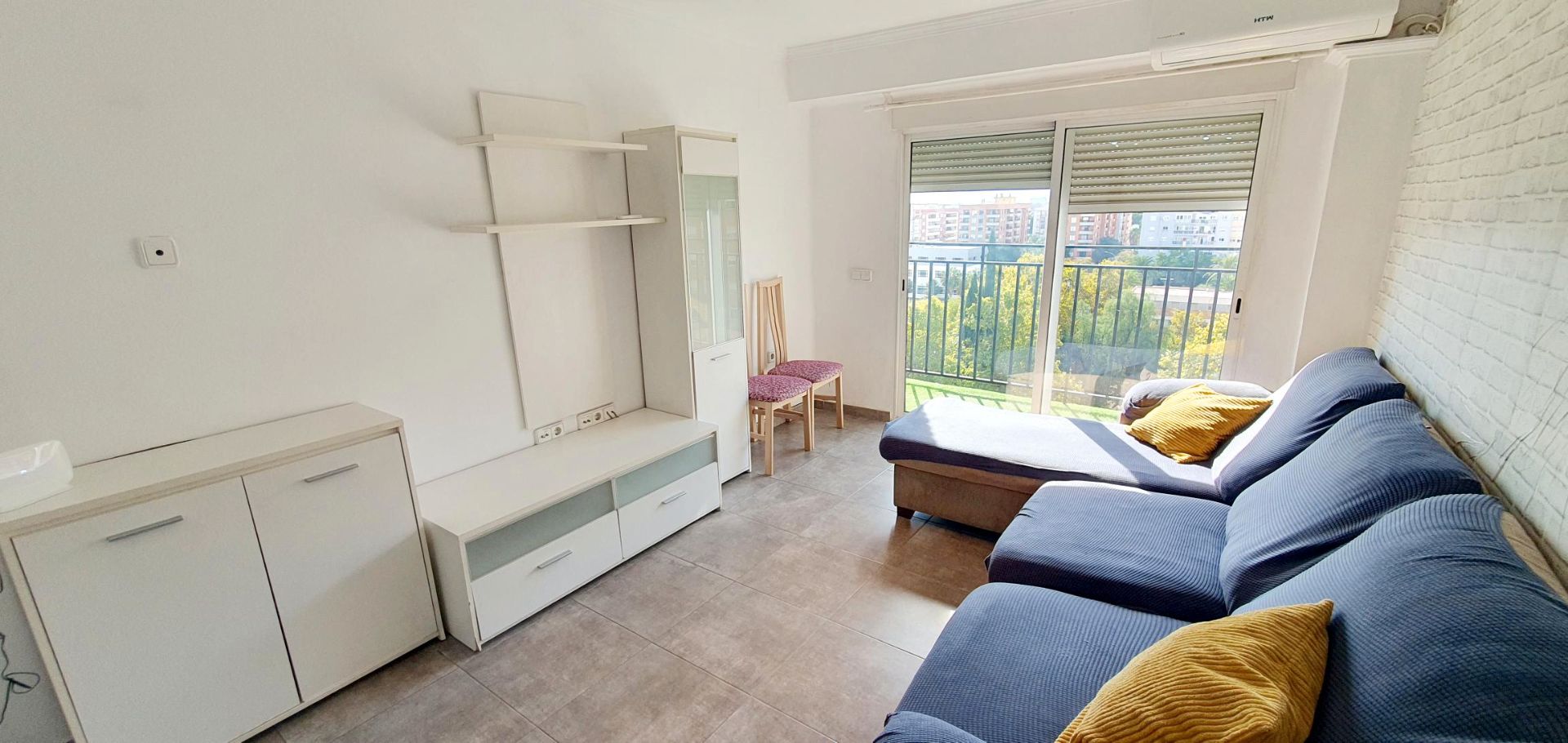 Living room of Flat to rent in  Valencia Capital  with Furnished and Balcony