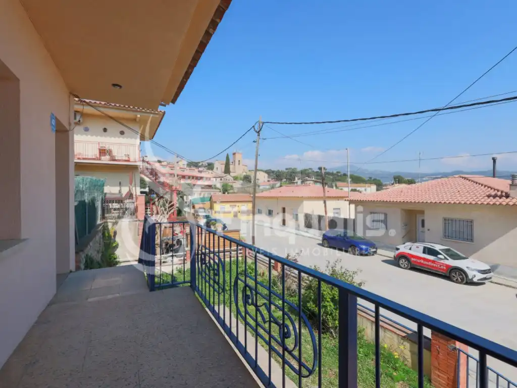 Vista exterior de Casa o chalet en venta en Santa Eulàlia de Ronçana